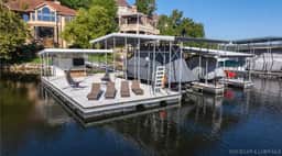 377 LAKE DR