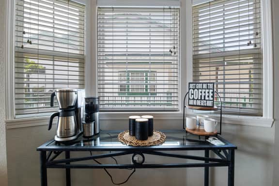 508 W HARBOUR TOWNE